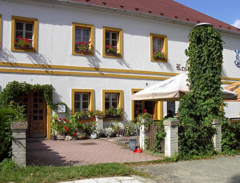 Pension A Restaurace Rudolec Hotel Cesky Rudolec Exterior photo